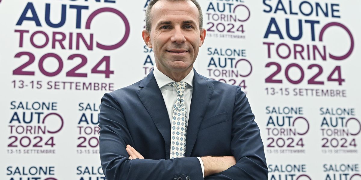 «Le case di automobili tornano a produrre anche i motori termici»