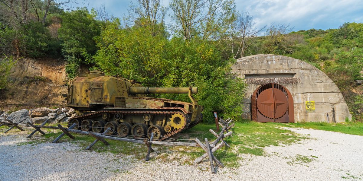 Un viaggio culturale da Nord a Sud attraverso le trincee e i bunker delle due guerre