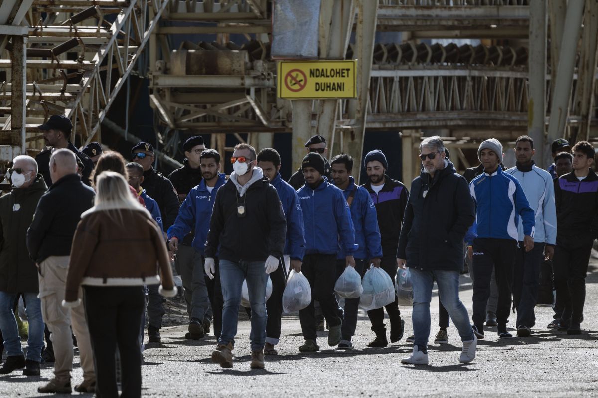 Bruxelles: «Paesi sicuri, ha ragione l’Italia»