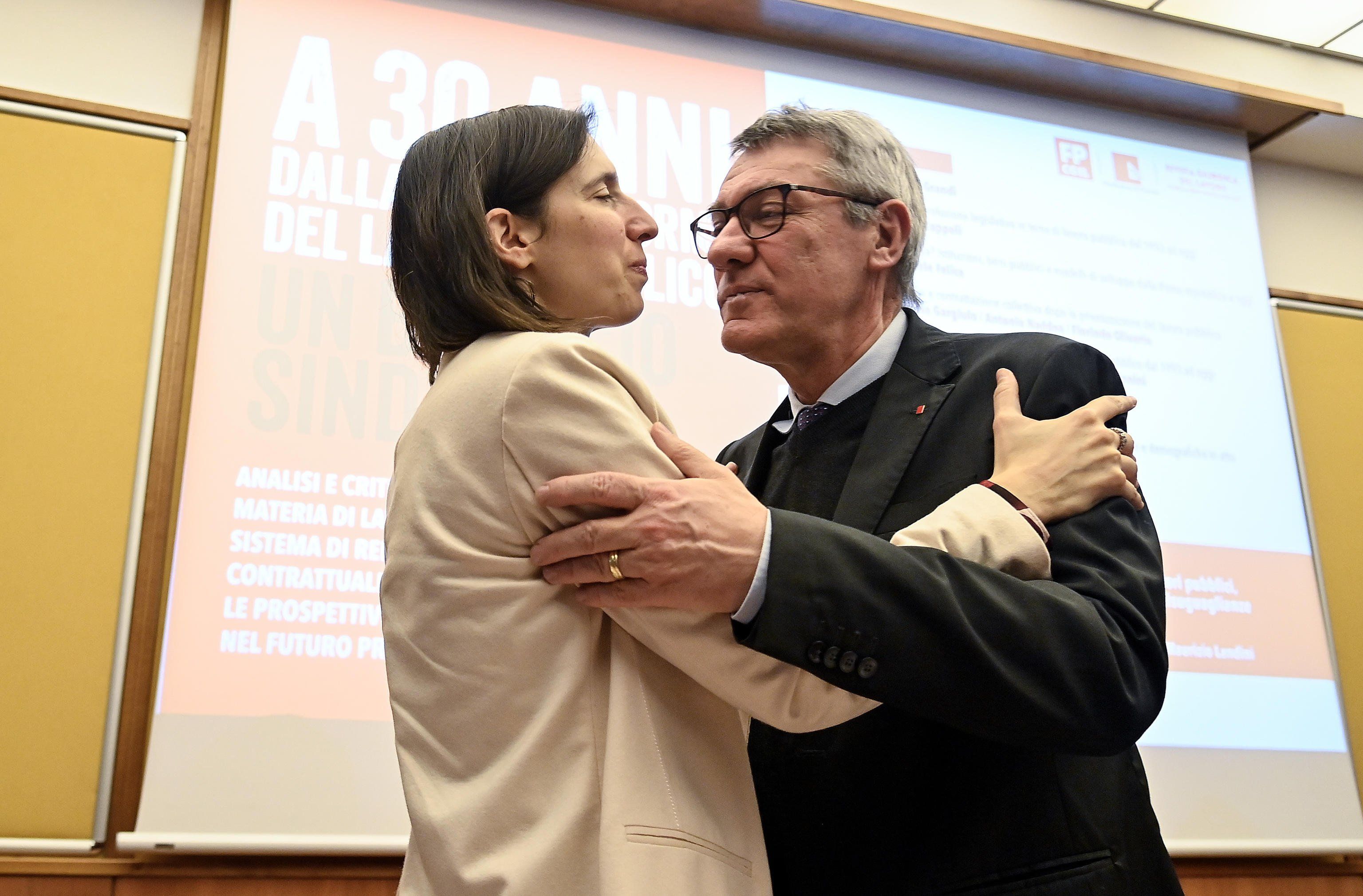 Pd paralizzato tra Cgil e riformisti si astiene sulla legge pro lavoratori