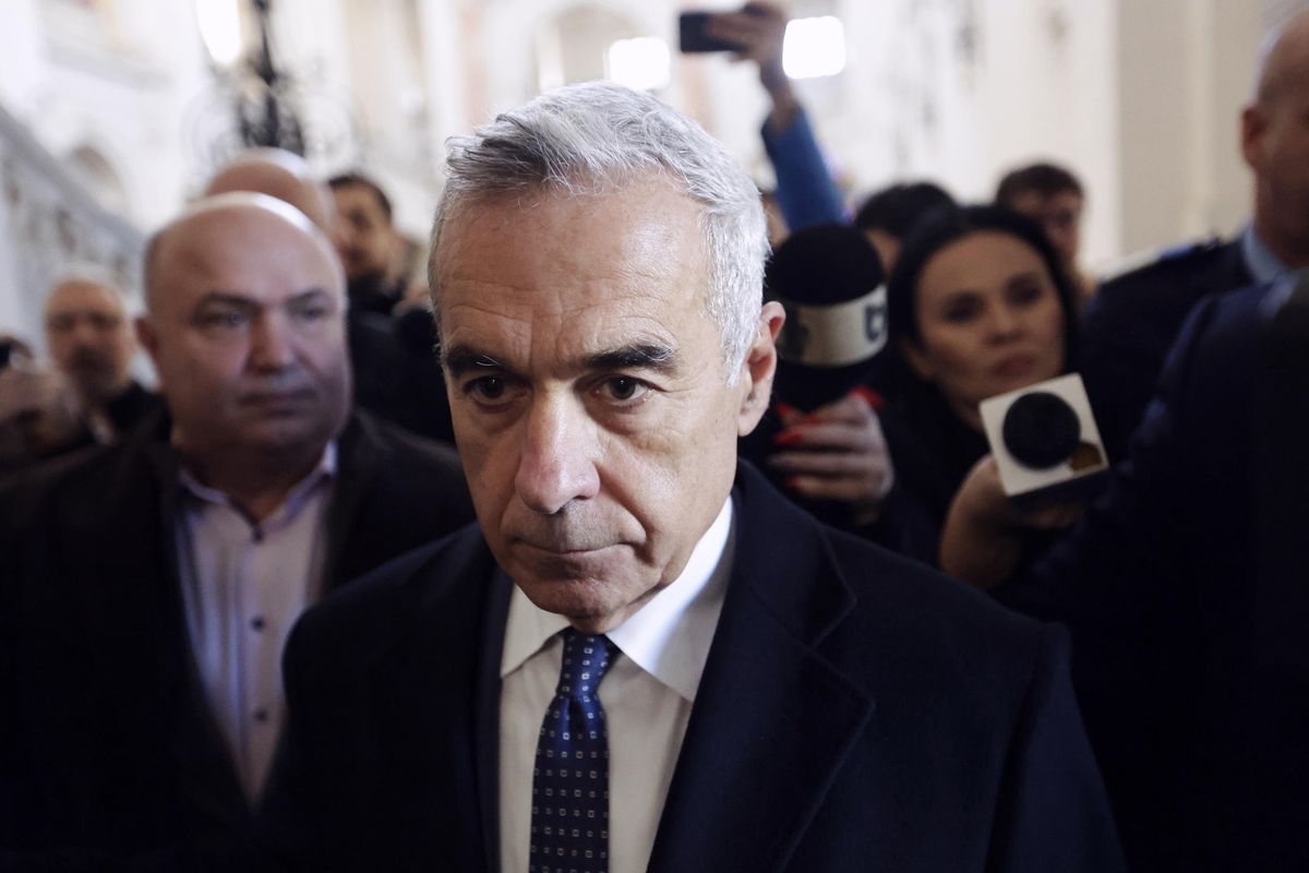 In Romania la democrazia traballa. Georgescu fermato per «eversione»