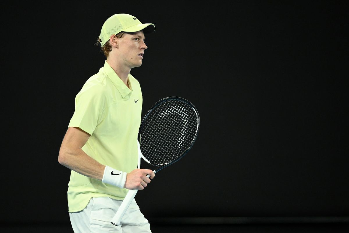 Sinner fa la smorzata con la Wada. Tre mesi di stop ma stagione salva