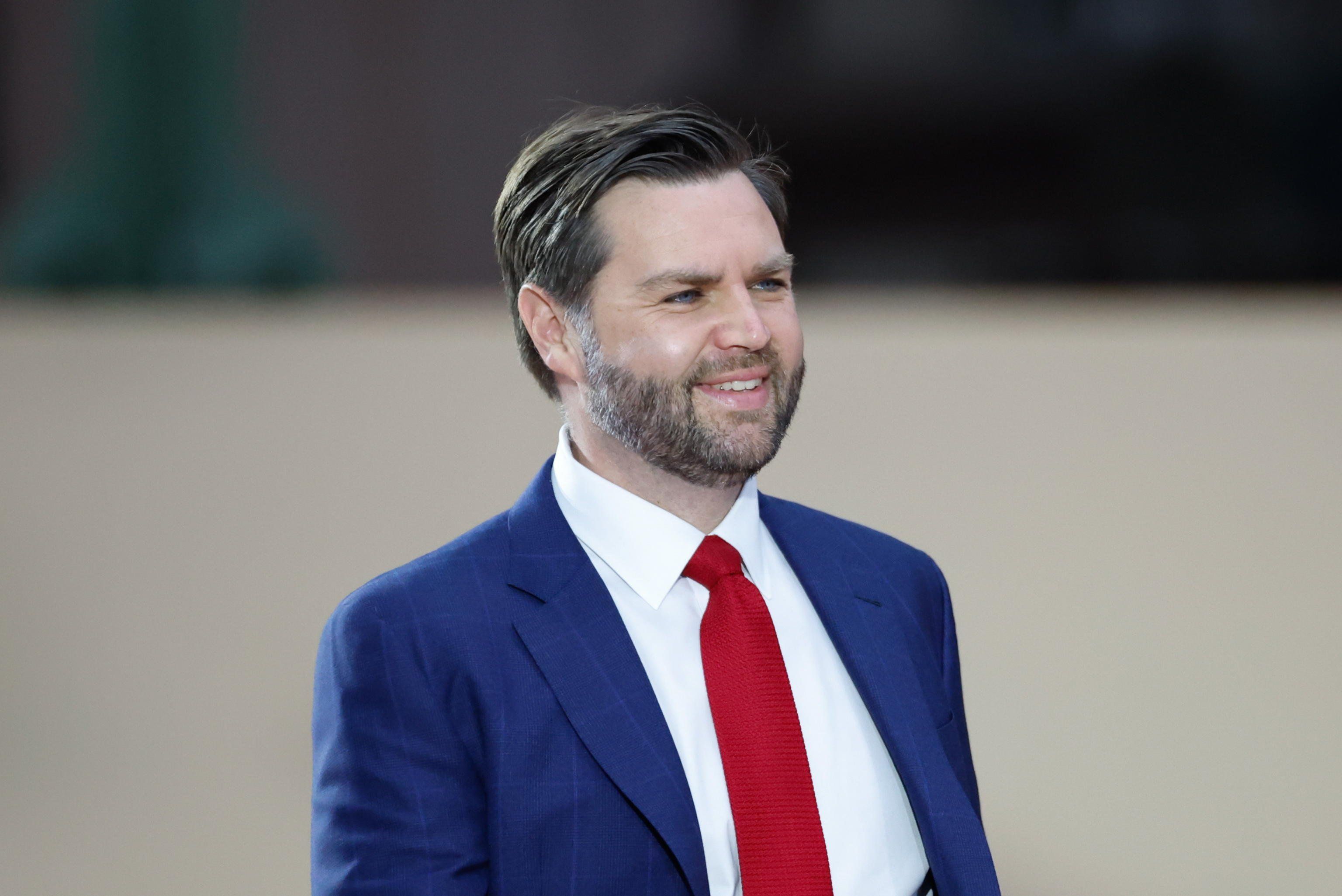 Franco-tedeschi inviperiti con Vance che dà il benservito a élite già decotte