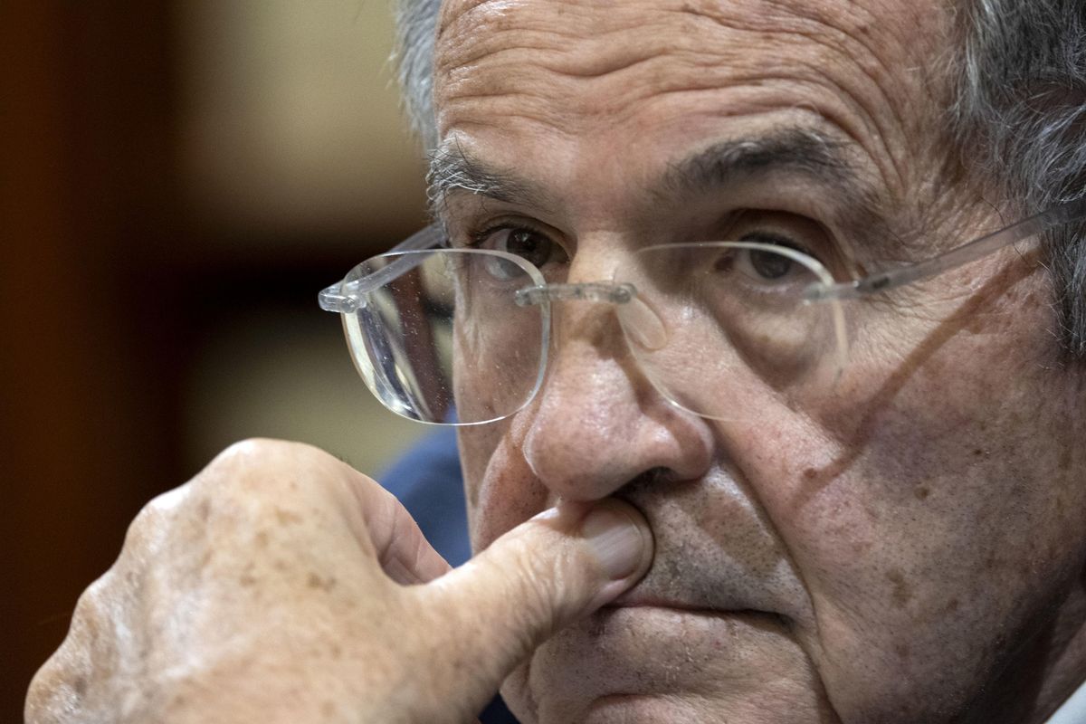 Vance predica libertà e democrazia. Prodi capisce l’esatto contrario