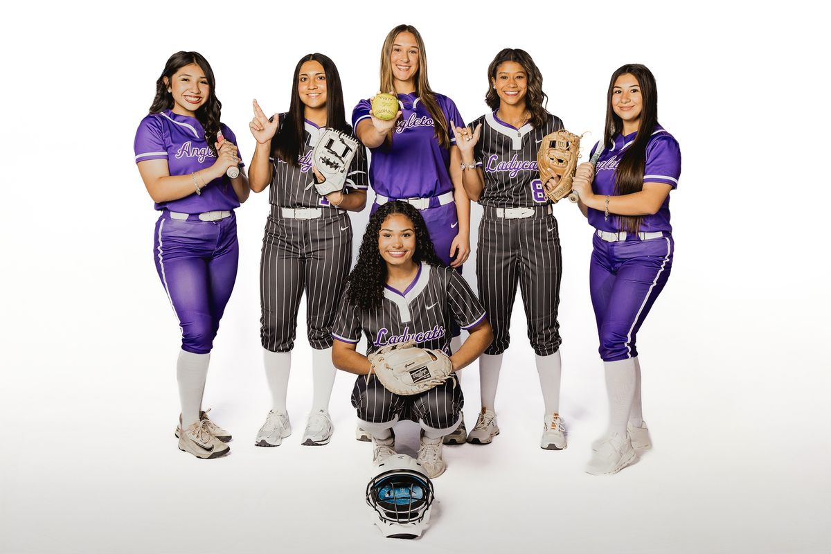 THE RANKINGS: No. 13 - Angleton Ladycats
