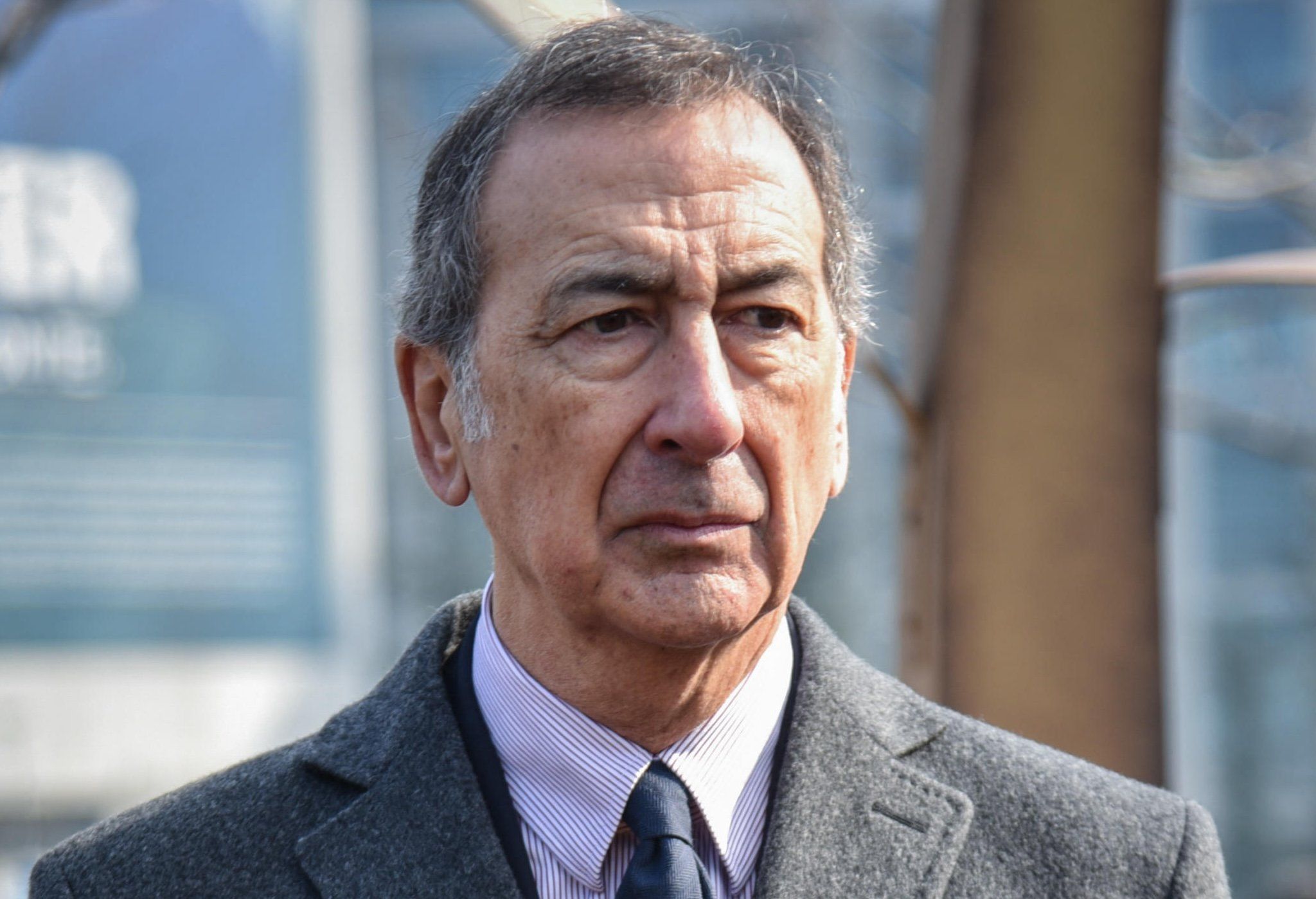 A Milano crolla il sistema Sala