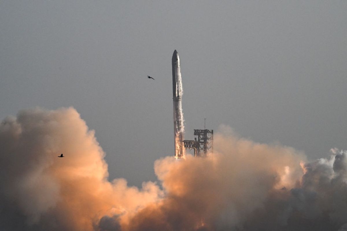 After Latest Musk Starship Explosion, 'We Are All in the Debris Field of a ...