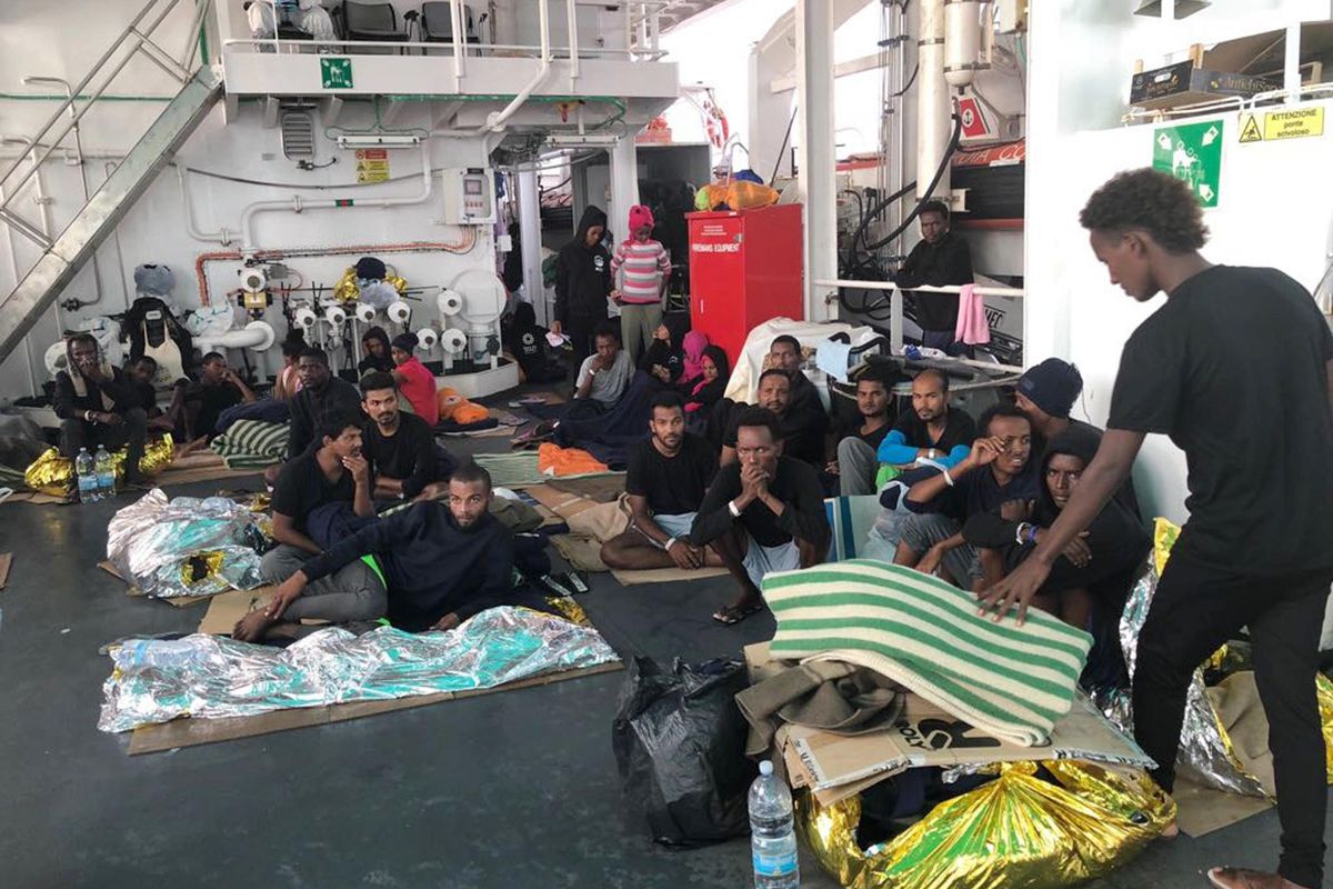 Il gran pericolo: dalle toghe un via libera a viaggi disperati