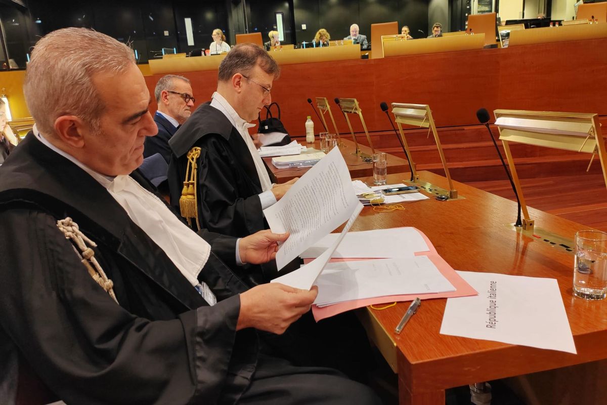 Lo zampino dell’avvocato militante