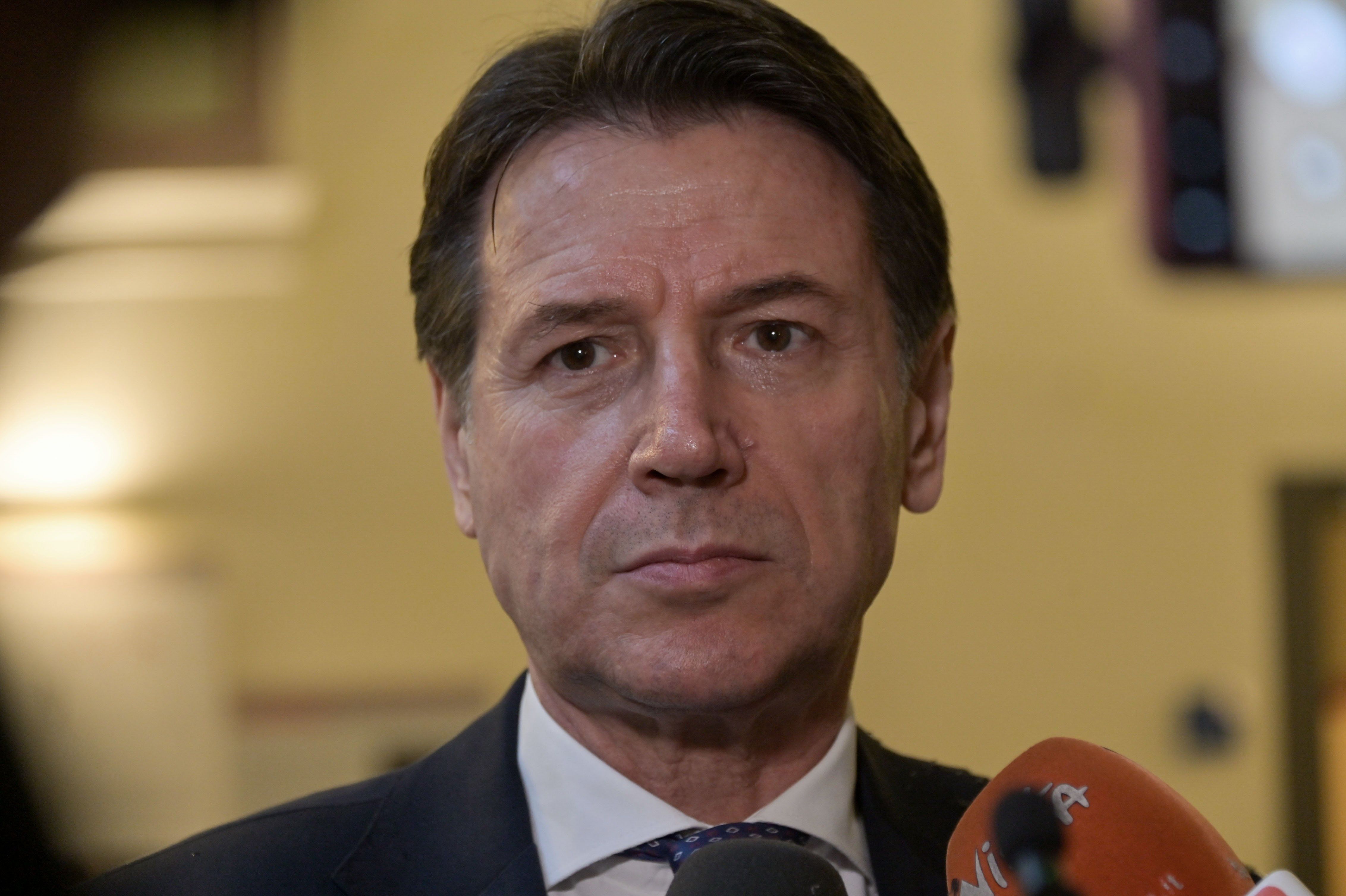 L’indagato dopo gli affari col Covid: «Aiutiamo Conte»