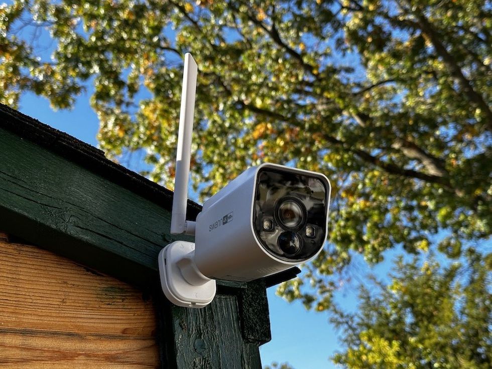 a closeup photo of Swann MaxRanger4K Long-Range, Solar-Powered 4K Security Camera