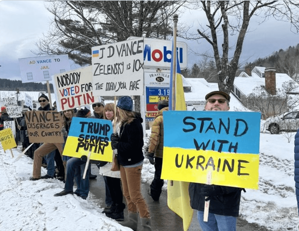 'Go Ski In Russia!' Watch Protesters Rip Vance On Weekend Trip To Vermont