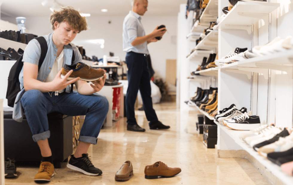 Man uses the shoe aisle to explain a troubling economic trend in middle-class American life