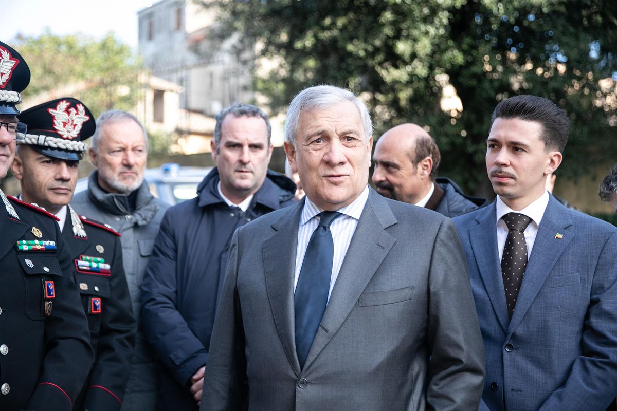 Tajani: «Possiamo proteggere Kiev senza farla entrare nella Nato»