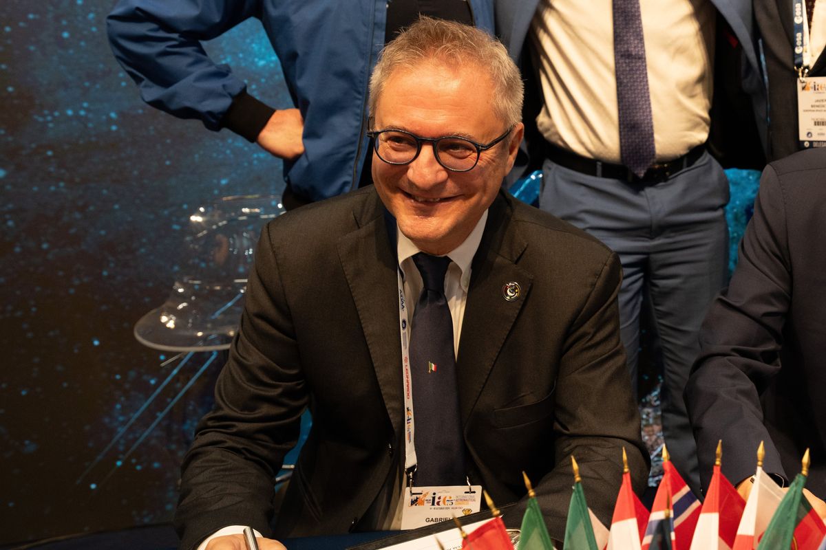 «Così avvicineremo la Terra alla Luna»