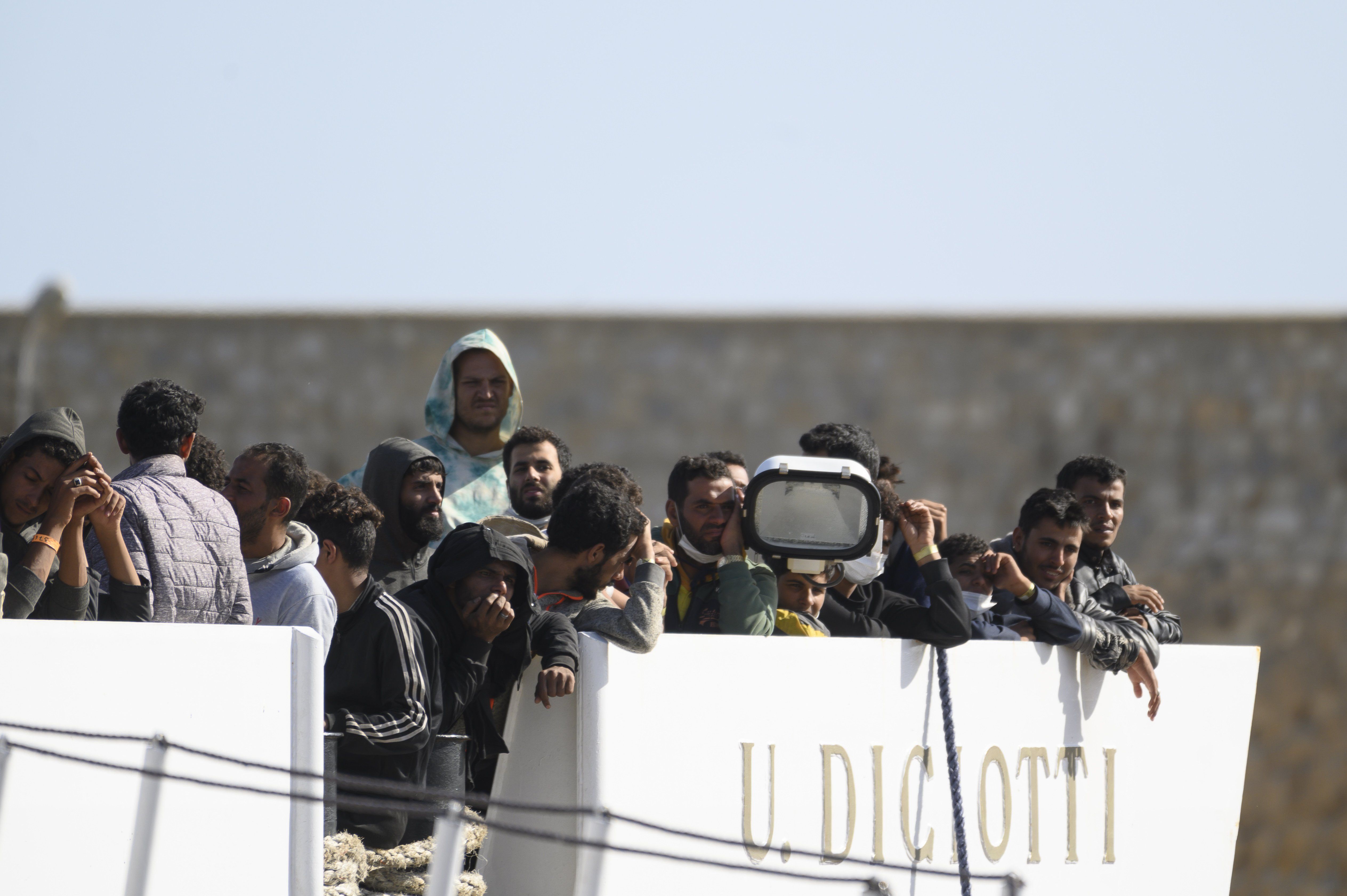 Diritti e precedenti sbagliati. Sui rimborsi ai migranti la Cassazione sfida la logica