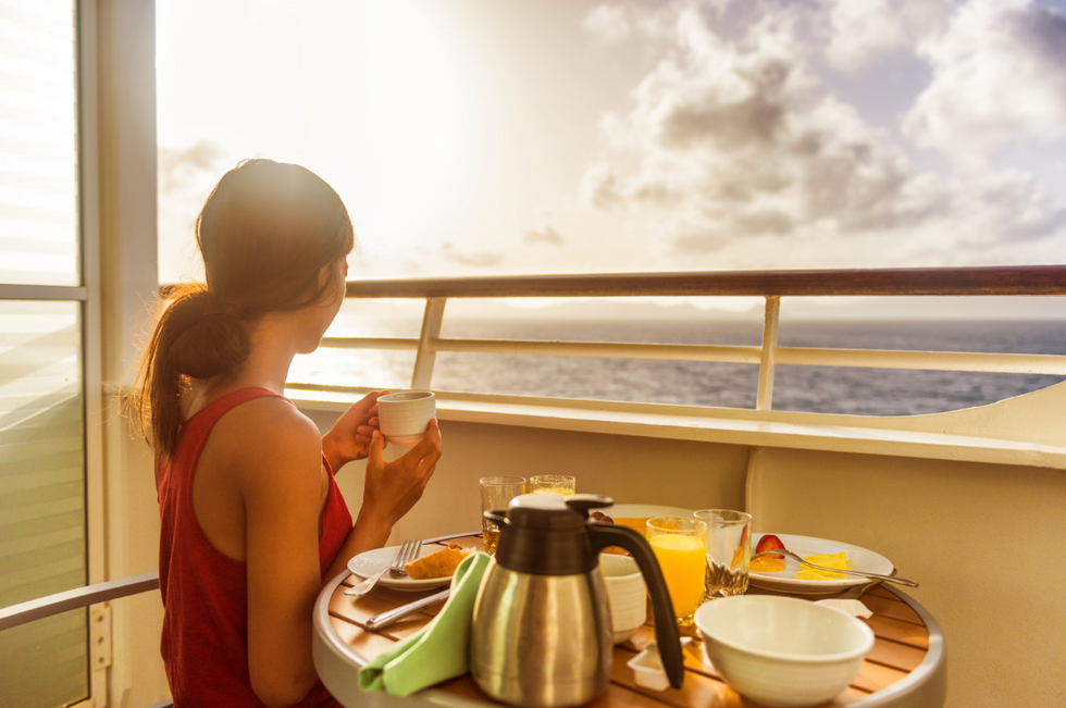 cruise ships, dieting, all you can eat, living on a cruise ship, tiktok