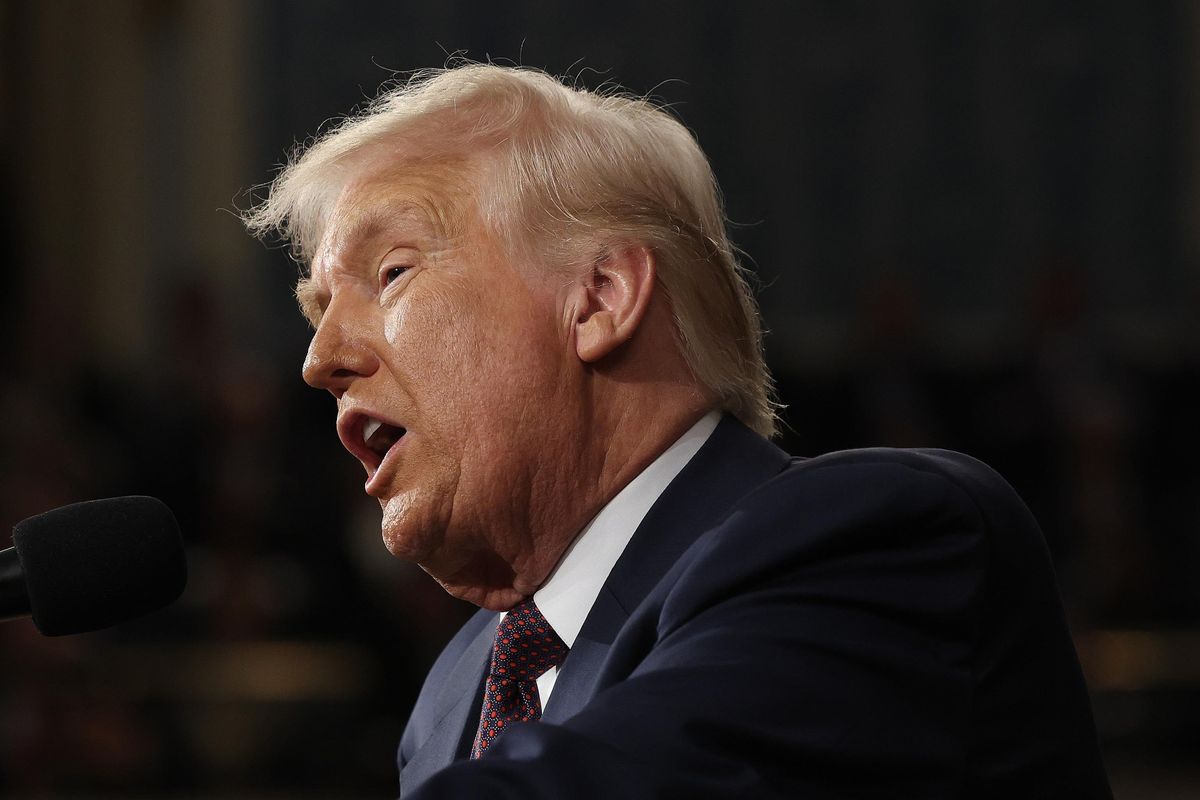Trump alza la voce con il Cremlino:  «Tregua o conseguenze devastanti»