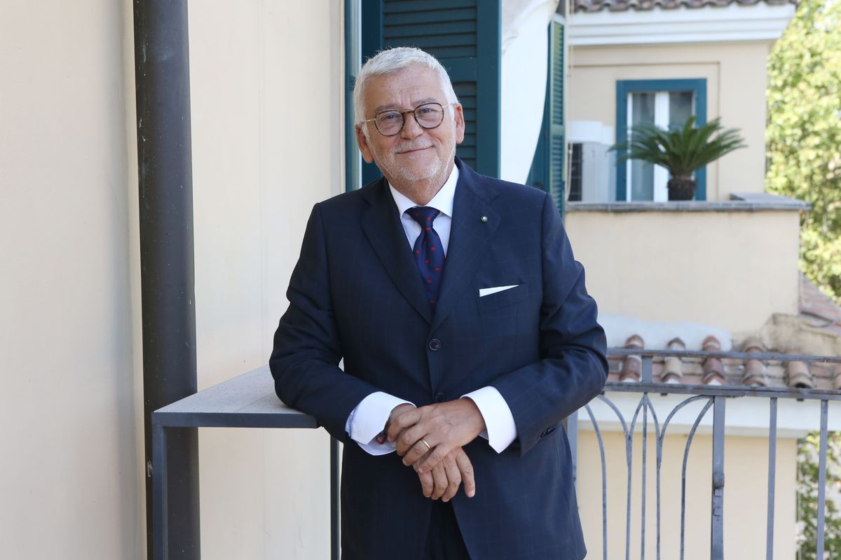 Il «rosso» Pugliese nei guai: corruzione per l’affare Auchan. E c’è pure Mincione