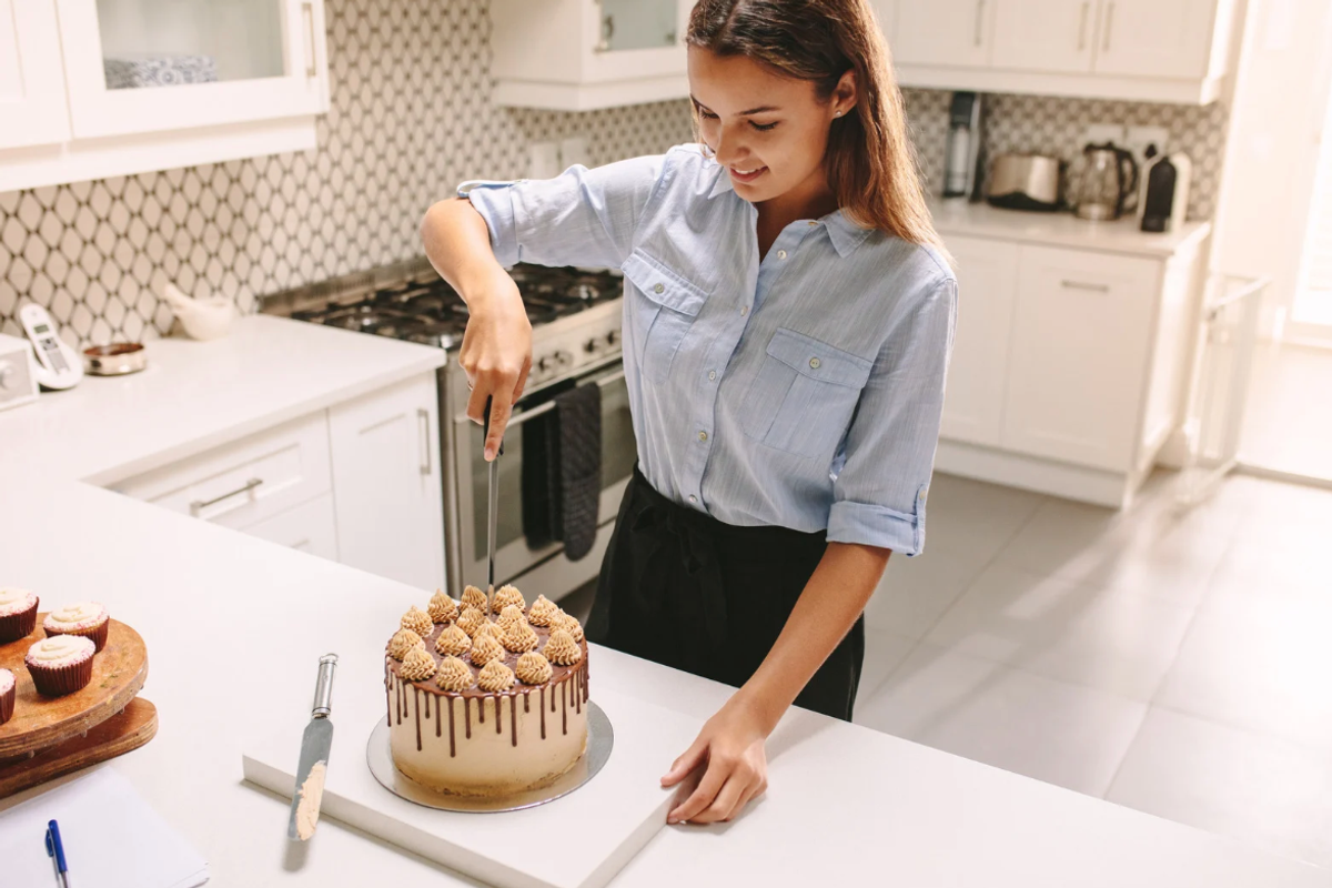 life hacks, cake cutting, cake, dessert, tricks, new ideas