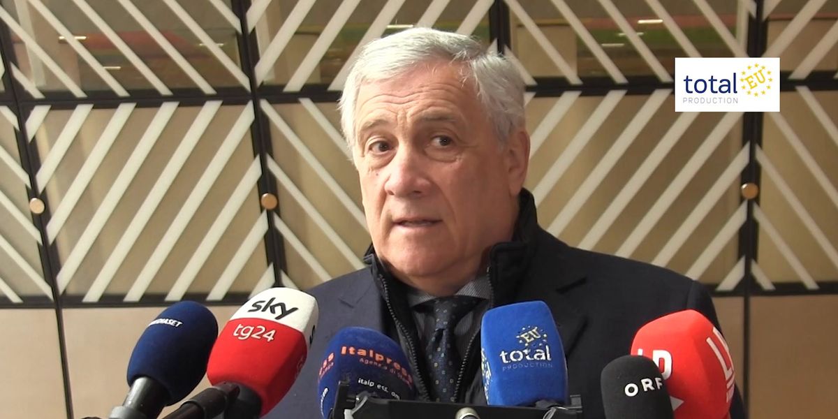 Difesa, Tajani: «Valutiamo incontro Ue Usa, magari in Italia»