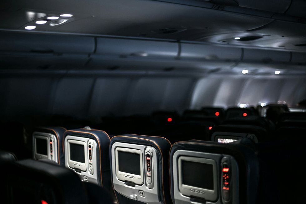 airplane, planes, flying, passengers, flights, children, kids, parents