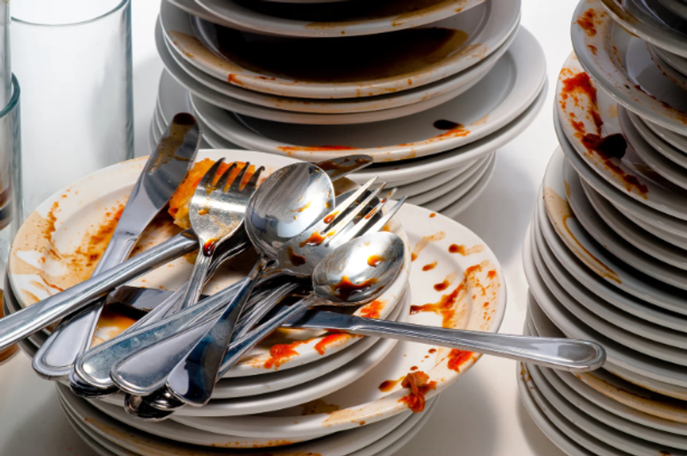 dishes, marriage, relationships, conflict, arguments, disagreements, psychology