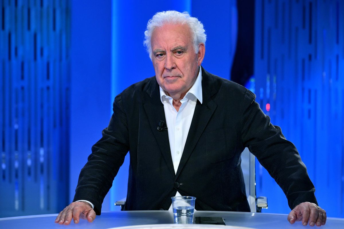 Centrodestra in pressing sui sindaci pro Ue