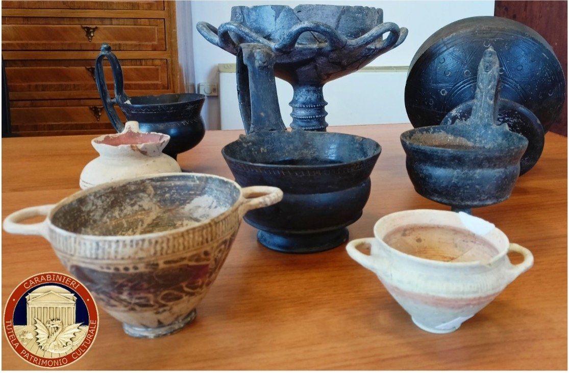 I Carabinieri restituiscono oltre 2.000 reperti al Museo Archeologico dell'Umbria