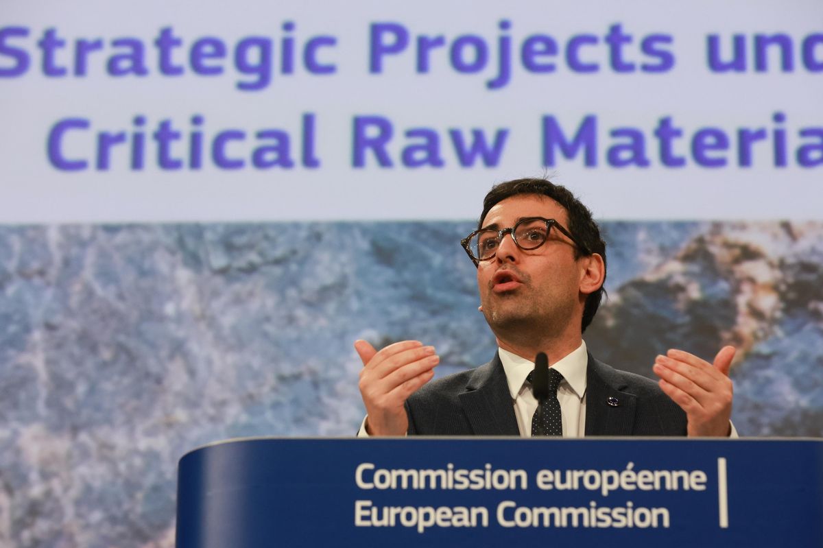 Via al piano per riaprire le miniere