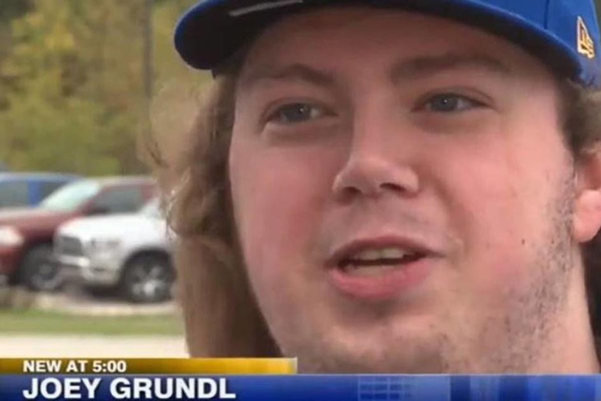 joey grundl, pizza guy saves life, milwaukee heroes, heroes, rewards, domino's pizza