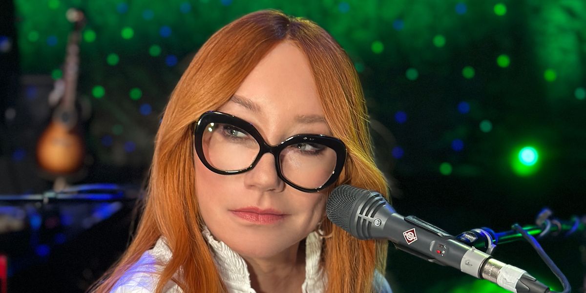 Tori Amos Talks "Tori And The Muses" - PAPER Magazine
