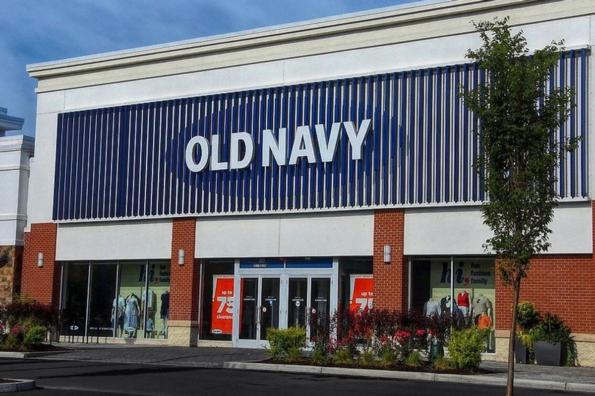 old navy, economy, world trade, hemline index, retail, economics, hunger games