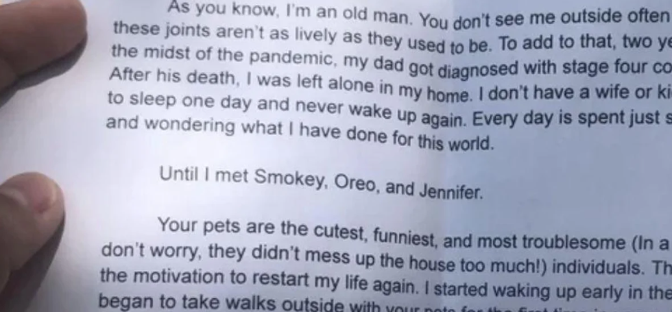 Man asks older neighbor to watch his pets and receives emotional and unexpected letter in return