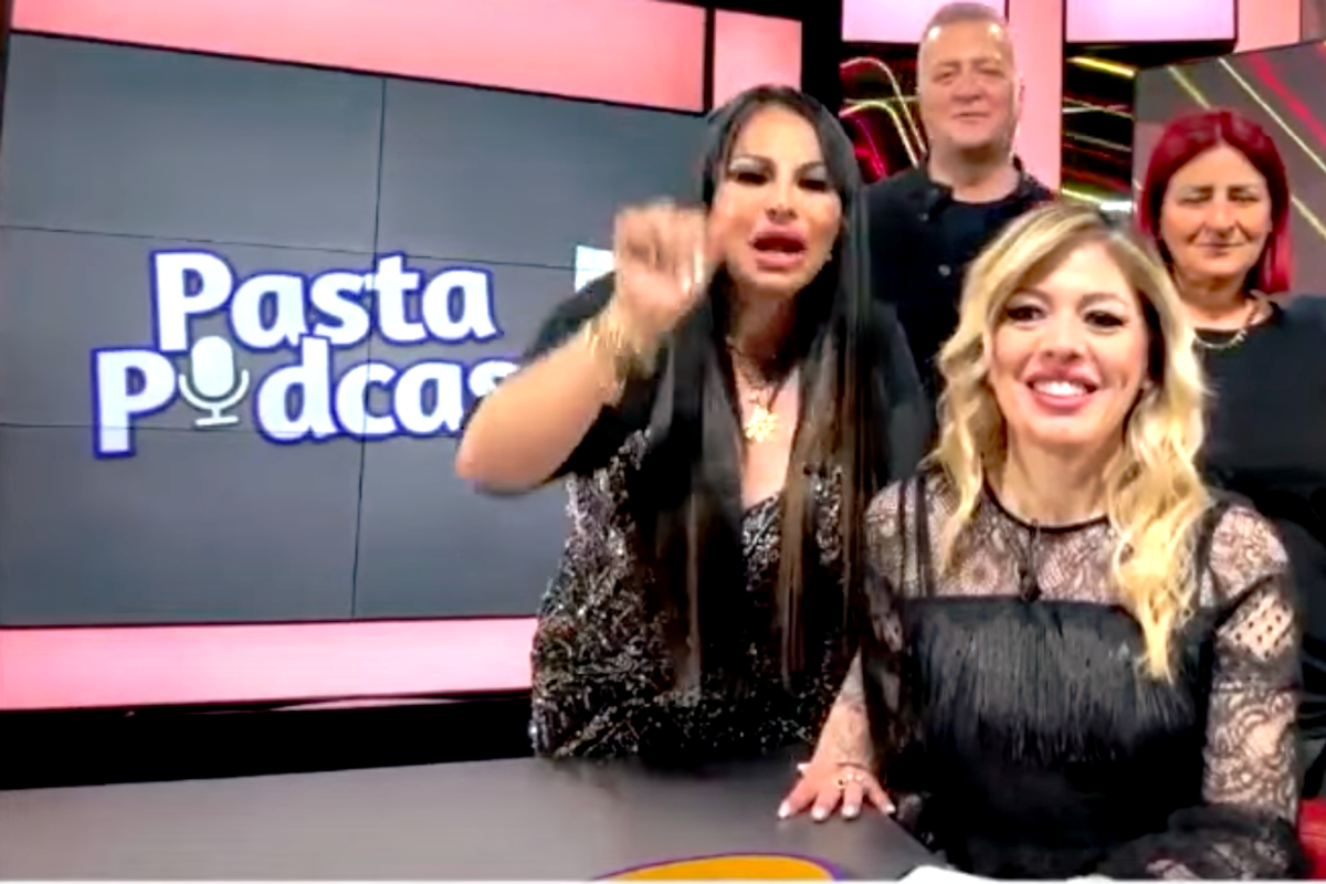 L’ex amante di Genny e l’influencer: lo strano duo che imbarazza Conte