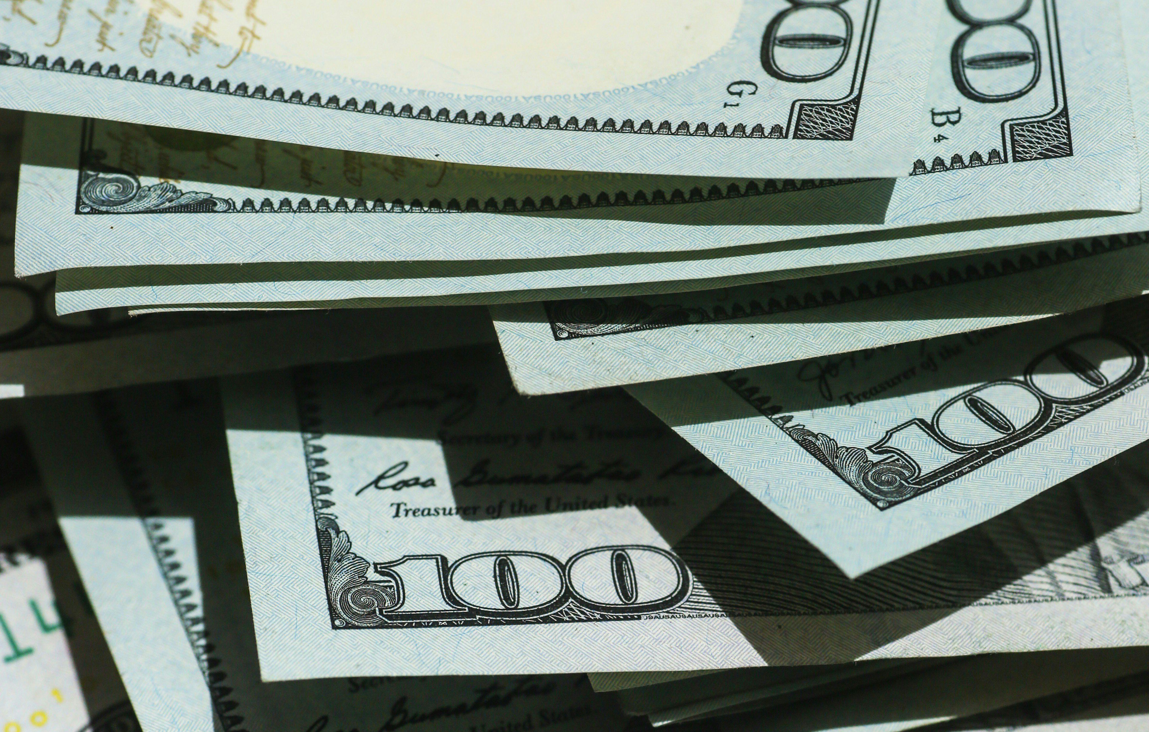 Money, hundred dollars, hundred dollar bills, wealth, rich