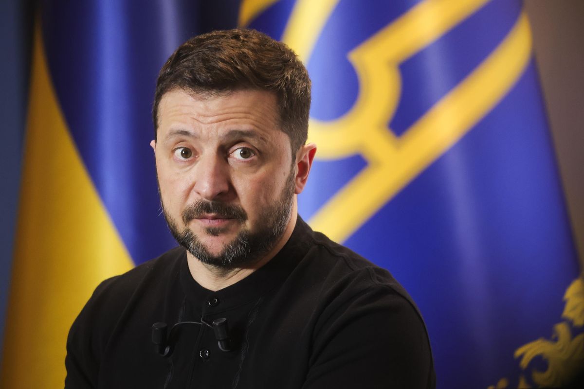 Zelensky al banchetto del riarmo: nuove pretese dal G7 agli asset russi