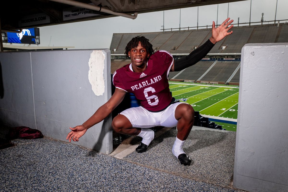 COWBOY UP: Pearland’s Stewart talks commitment to Oklahoma State; senior year
