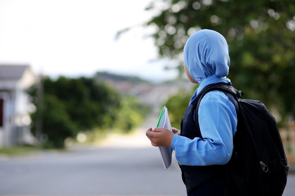 «Obbligata al velo dai suoi familiari»