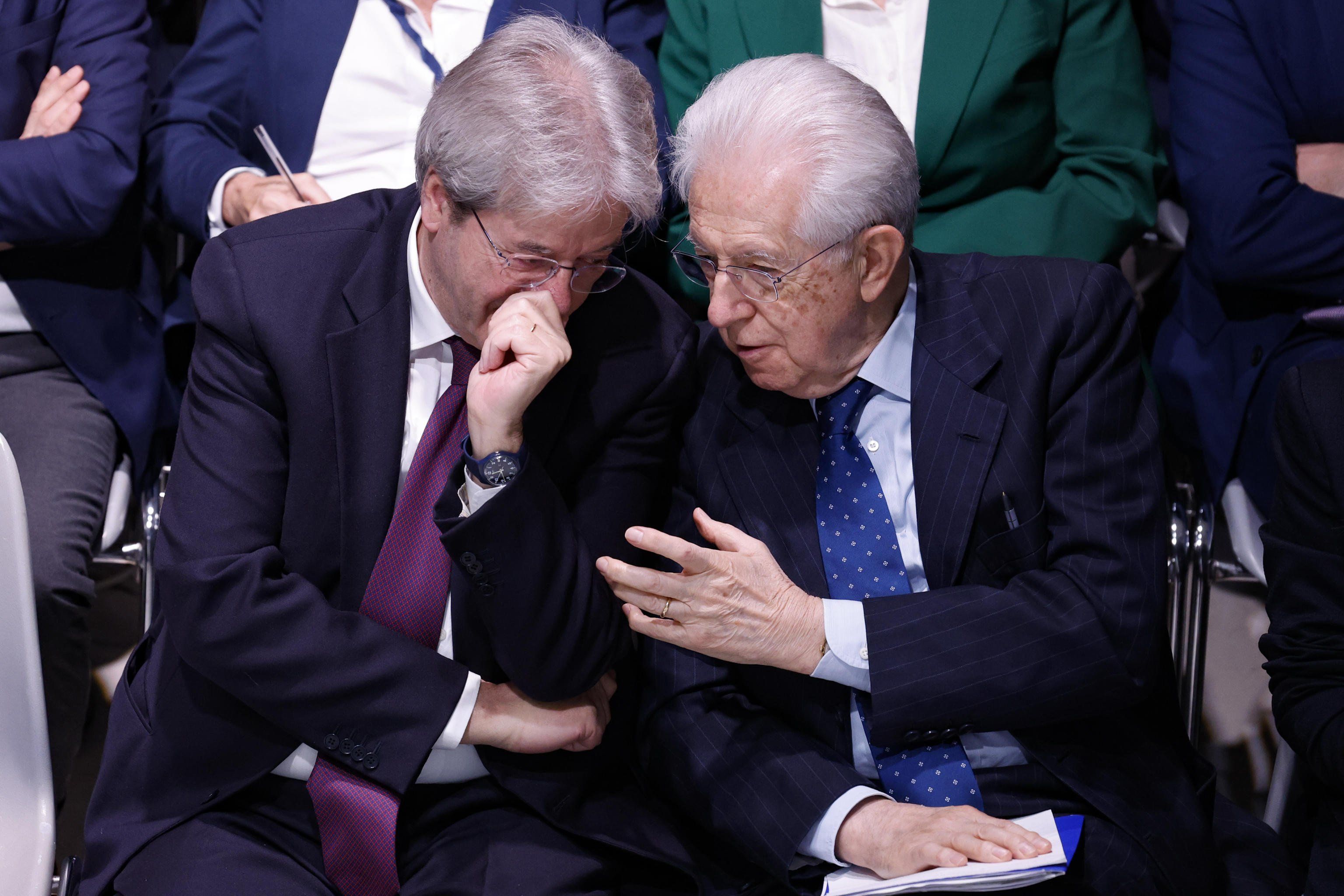 Idea Monti per la Meloni: dare del fascio a Trump