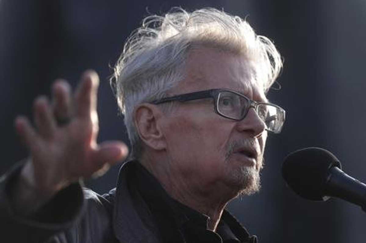 Romanziere, mistico e filosofo. Il Limonov ignorato dall’Occidente
