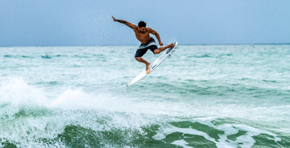 surfing, surfers, waves, mindfulness, cravings, ocean, swimming