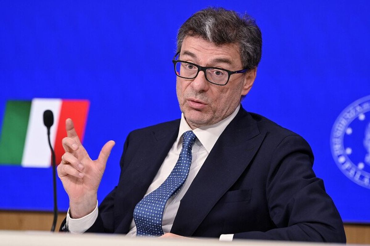 Giorgetti scuote Bruxelles: «Per aiutare le imprese stop al Patto di stabilità»