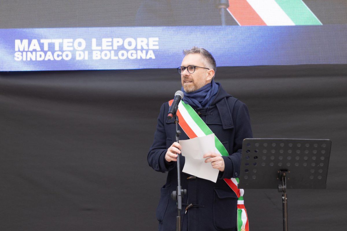 Lepore oscura il conto dei cortei