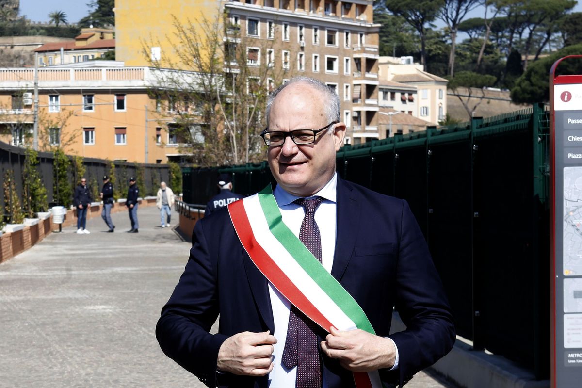 Il Tar bastona Gualtieri: ha agito con i poteri... dell’altro Gualtieri