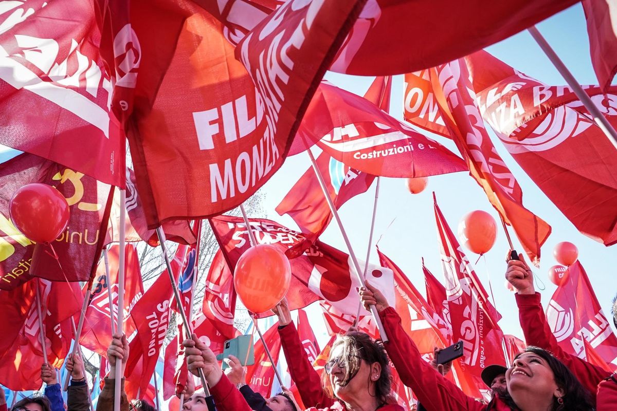 Sindacalista denuncia aggressione fascista. Poi inizia l’inchiesta e la versione cambia