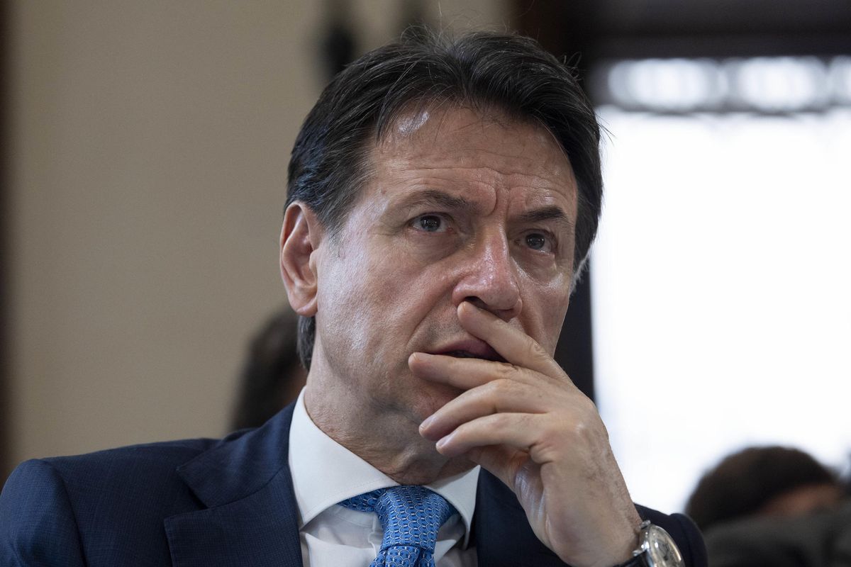 Giuseppi, Schlein, i Gruber boys e Renzi fanno a gara a chi denigra di più