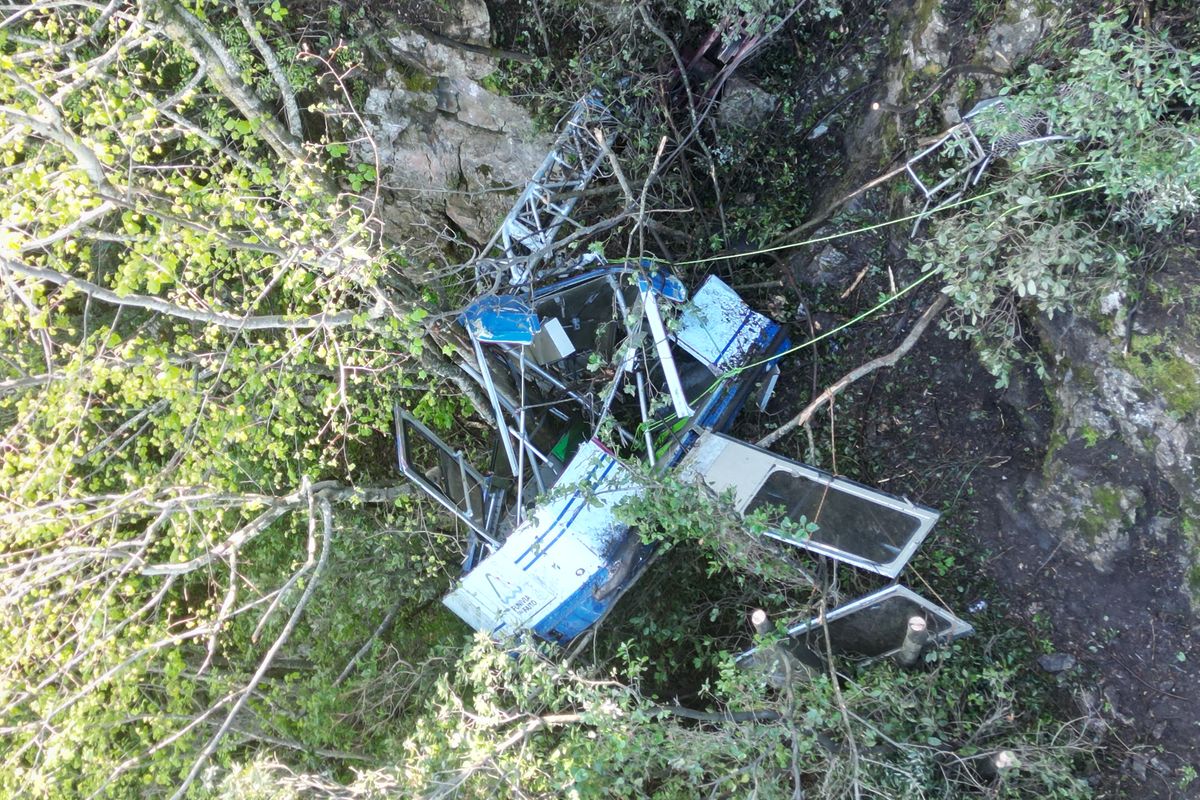 Sequestrata la funivia Monte Faito. Si ripete il dramma del Mottarone