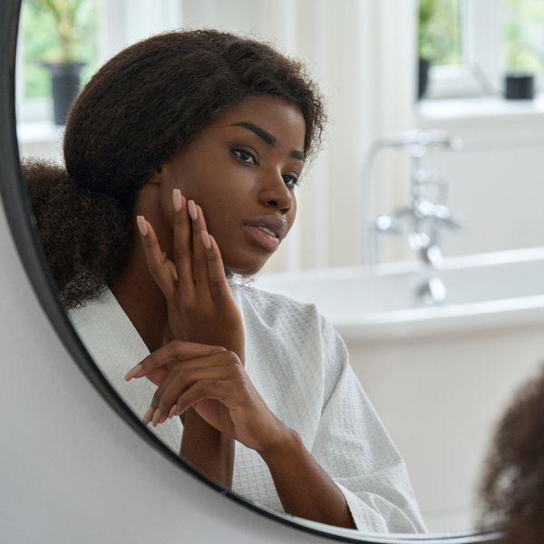 This Moisturizer Comes With A Built-In Sculpting Tool—And It Lowkey Changed My Skincare Routine