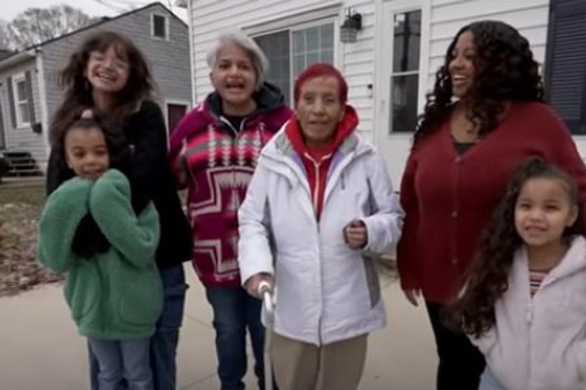 family, four generations, home, Lowe family, families